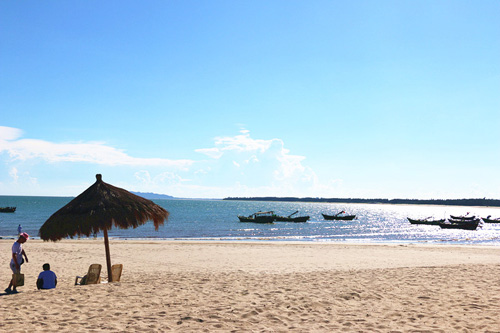 三升公司茂名海邊兩天一夜旅游活動(dòng)