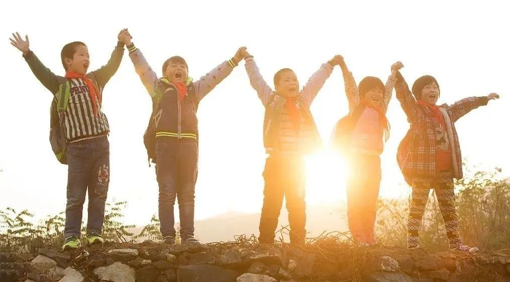 愛(ài)心助學(xué)，筑夢(mèng)未來(lái) | 新希望醫(yī)療公益助學(xué)活動(dòng)